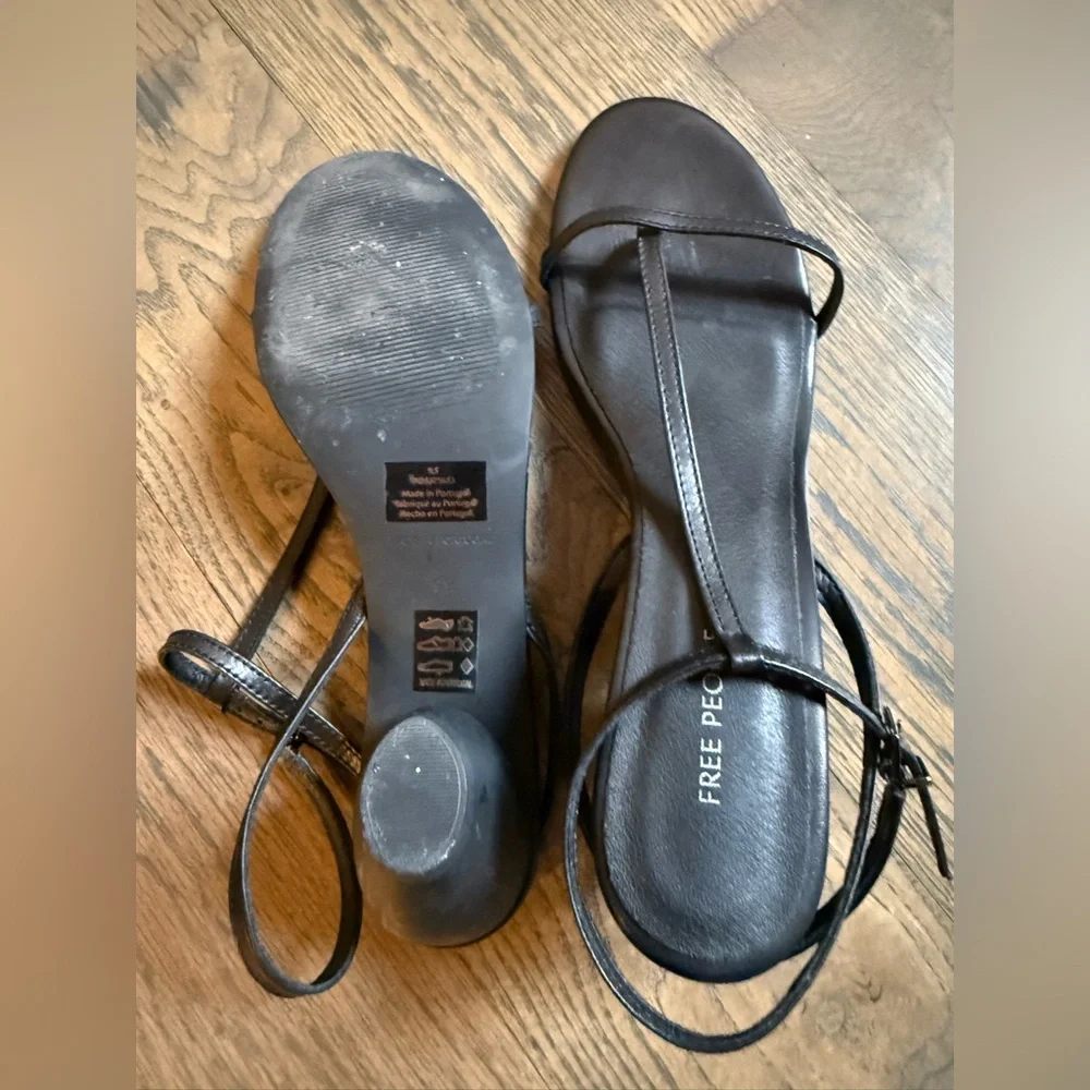 Free People Elegant Black Sandals size 9.5. Worn once.